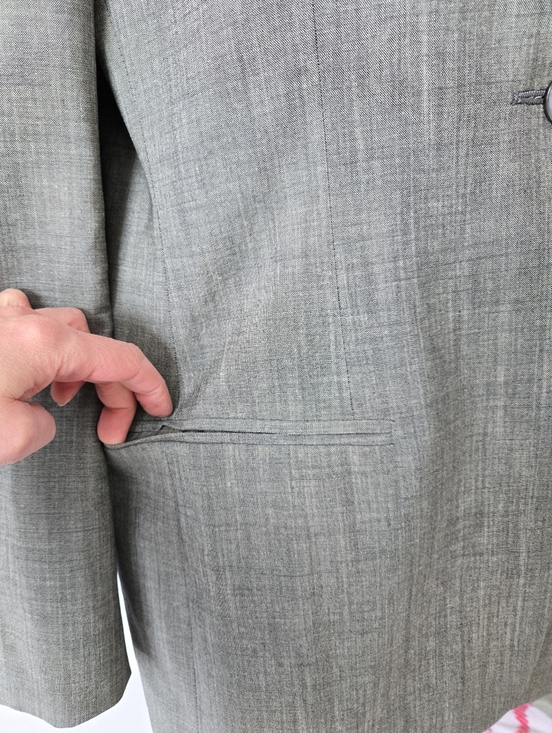 MAX MARA Virgin Wool And Mohair Lightweight Gray Single-Button Blazer. Size 8 - Picture 3 of 14